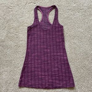 Lululemon tank size 4